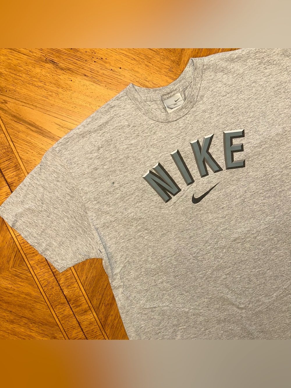 Vintage Nike TShirt Mens 2XL Gray Center Swoosh Spellout Athletic Y2K 2000s